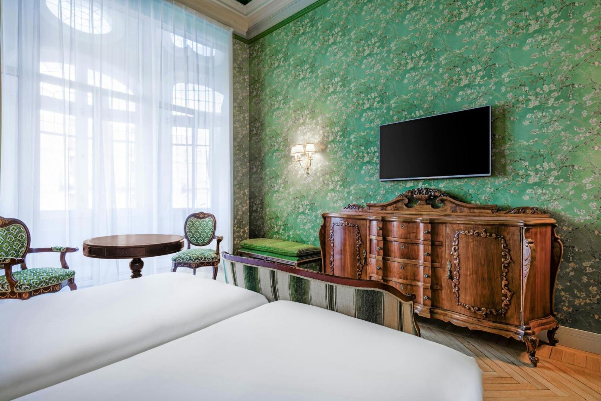 Hotel Palacio Del Retiro, Autograph Collection Madrid Exterior photo